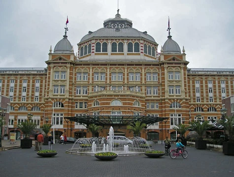 Guide to Scheveningen Beach